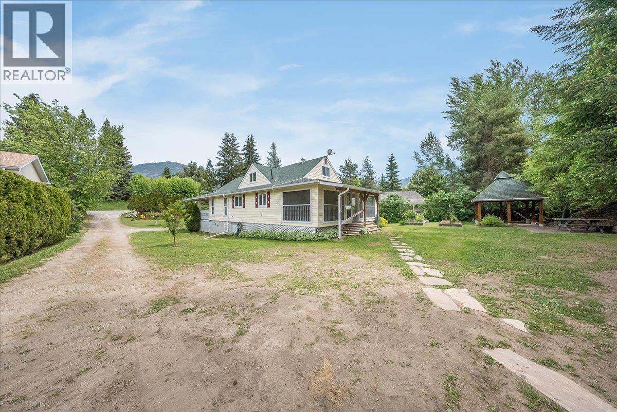 25 Davis Avenue, Fruitvale, British Columbia  V0G 1L0 - Photo 61 - 10388898