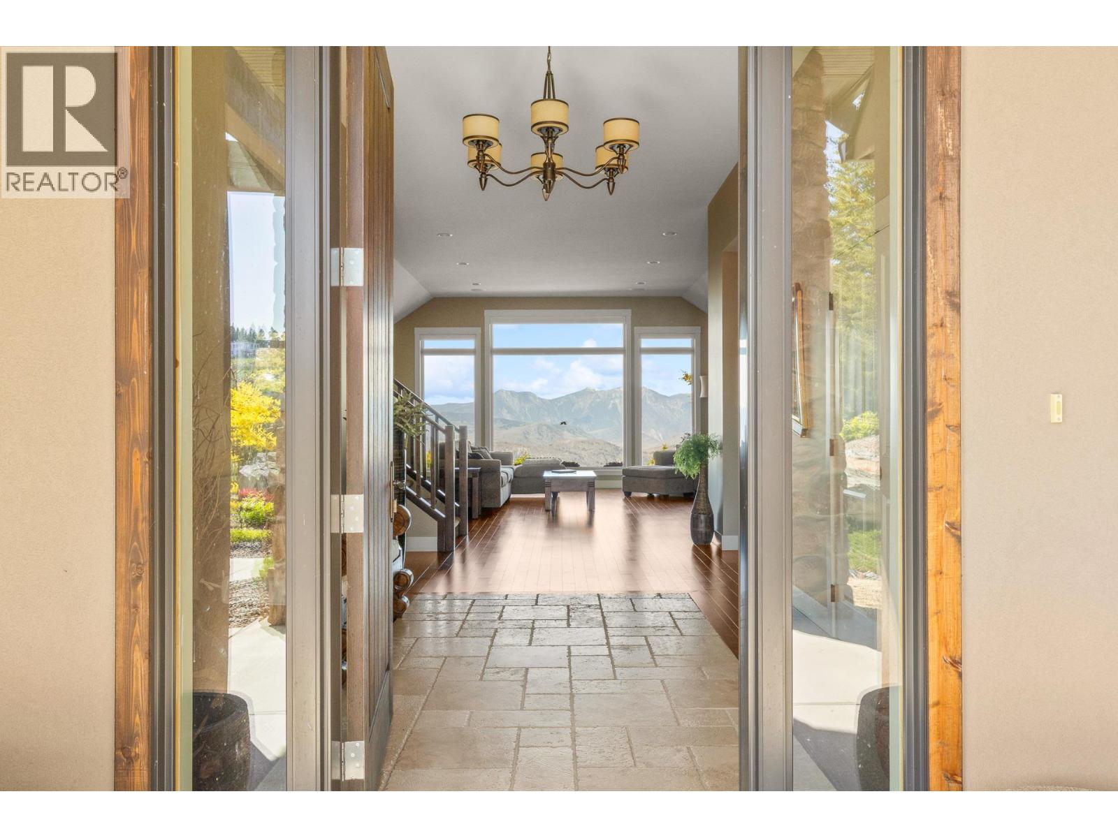 136 Falcon Place, Osoyoos, British Columbia  V0H 1V6 - Photo 11 - 10389120