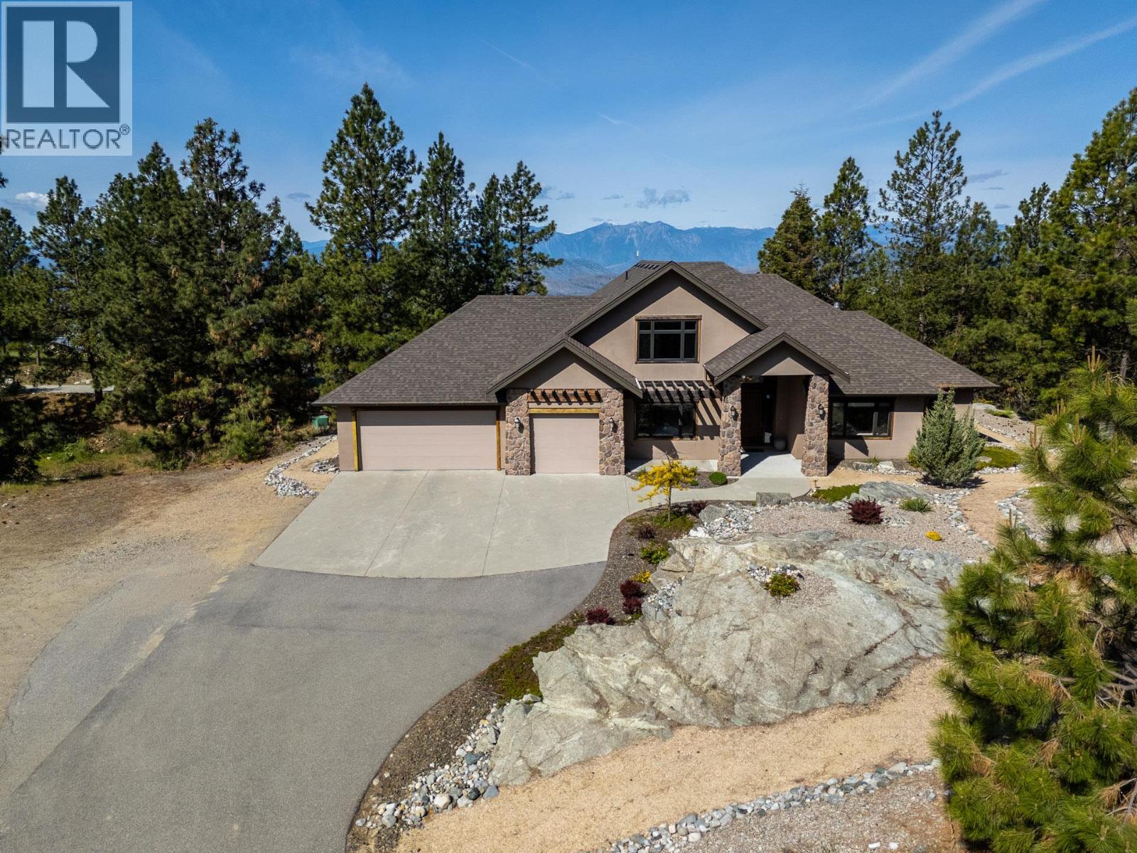 136 Falcon Place, Osoyoos, British Columbia  V0H 1V6 - Photo 2 - 10389120