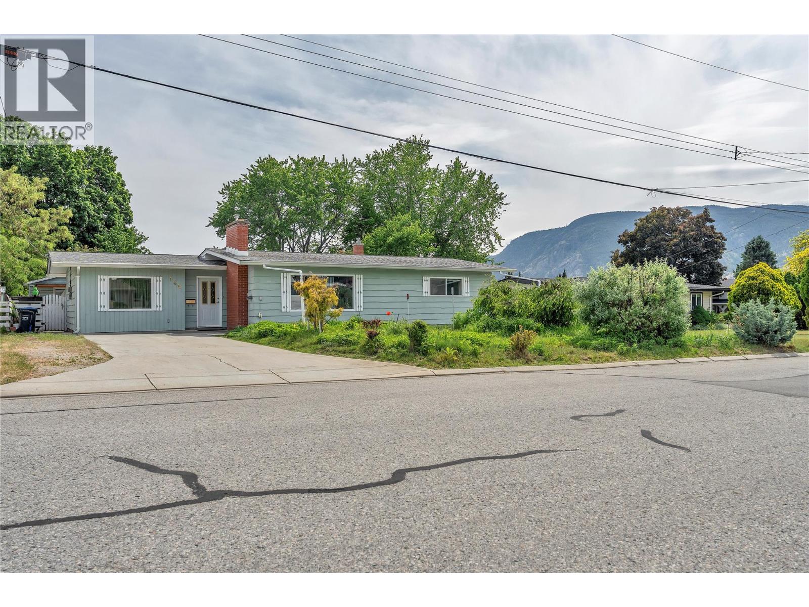 146 Mcculloch Drive, Penticton, British Columbia  V2A 3P7 - Photo 1 - 10389149