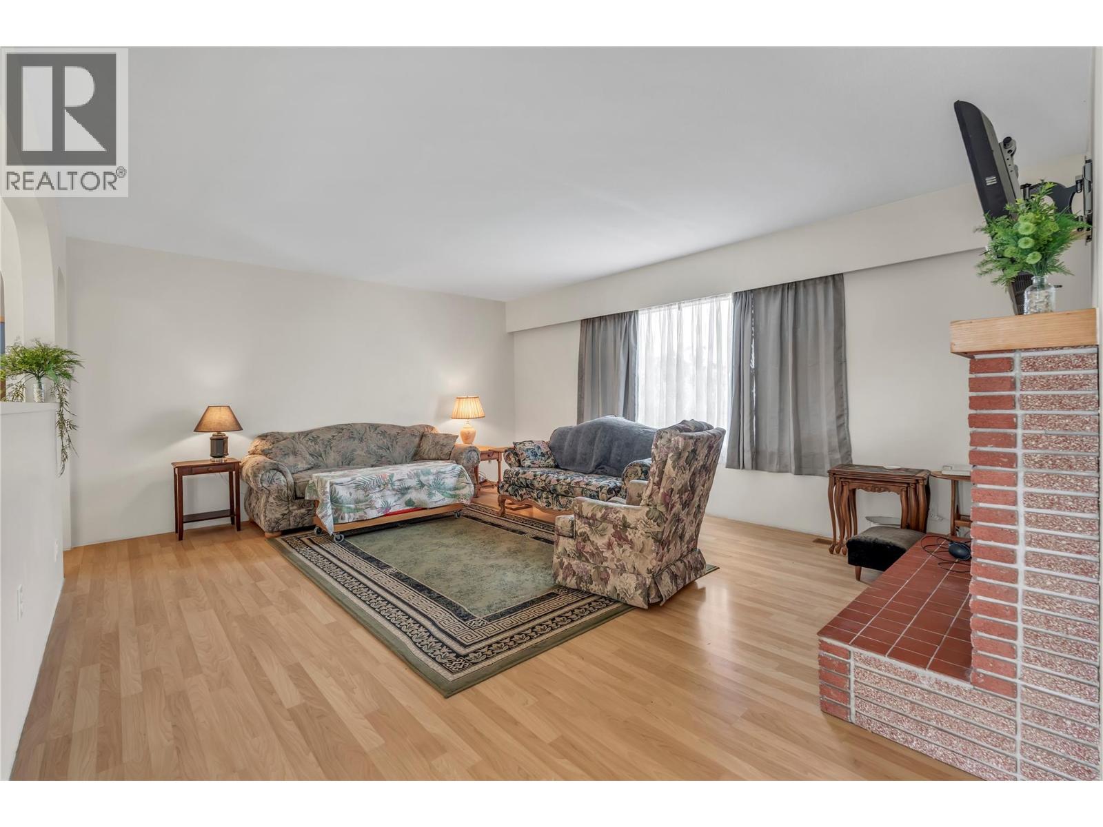146 Mcculloch Drive, Penticton, British Columbia  V2A 3P7 - Photo 4 - 10389149