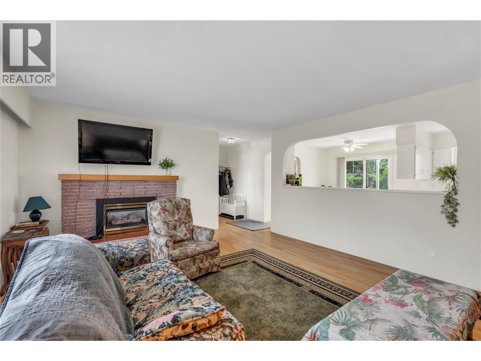 146 Mcculloch Drive, Penticton, British Columbia  V2A 3P7 - Photo 6 - 10389149