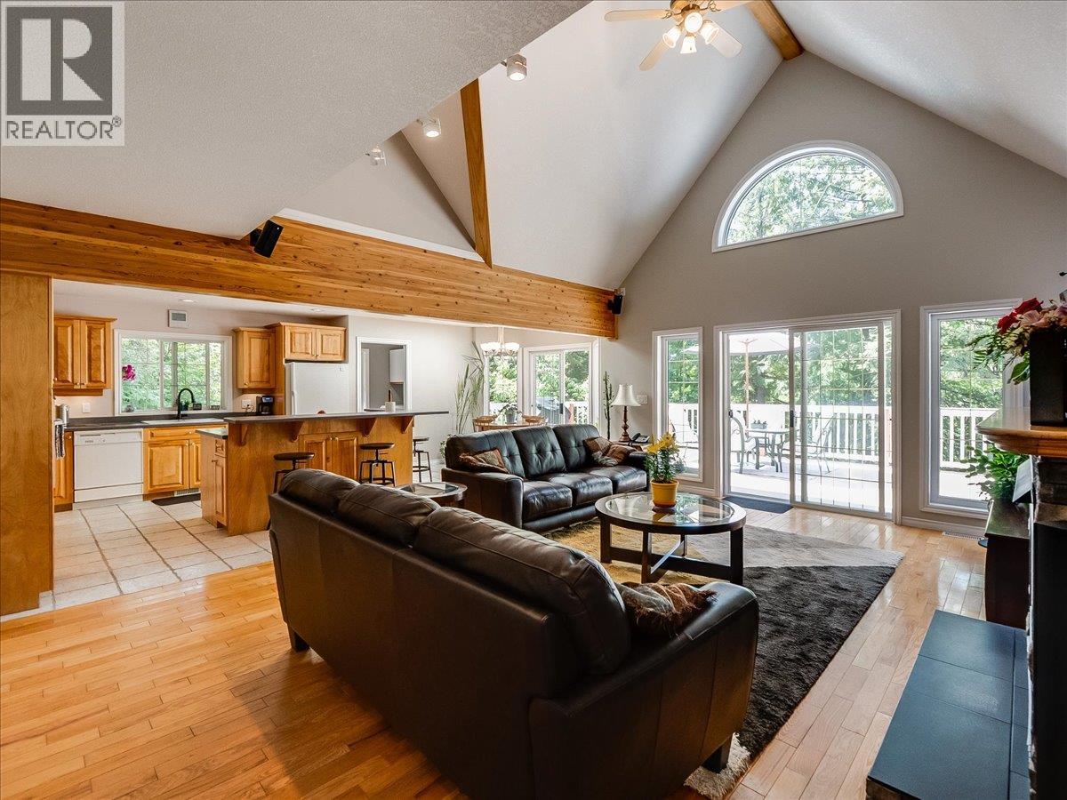 2209 Jenisa Road, Tarrys, British Columbia  V1N 4P1 - Photo 27 - 10388932