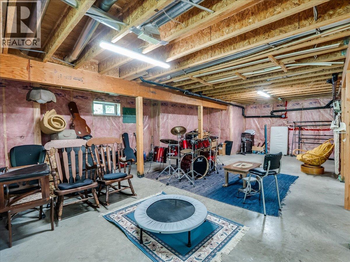 2209 Jenisa Road, Tarrys, British Columbia  V1N 4P1 - Photo 64 - 10388932