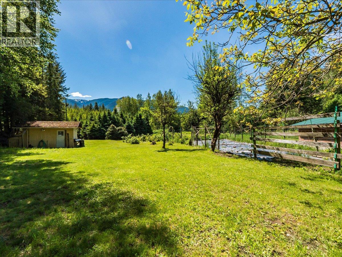 2209 Jenisa Road, Tarrys, British Columbia  V1N 4P1 - Photo 7 - 10388932