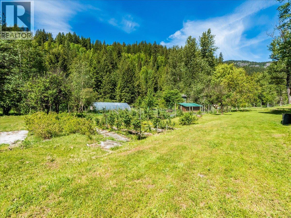 2209 Jenisa Road, Tarrys, British Columbia  V1N 4P1 - Photo 80 - 10388932