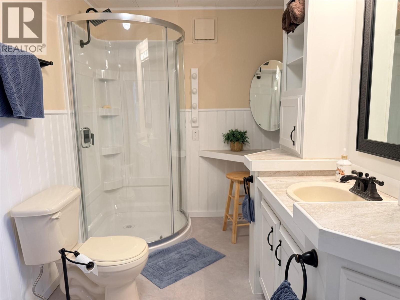 6240 Vine Road, Grand Forks, British Columbia  V0H 1H4 - Photo 19 - 10388255