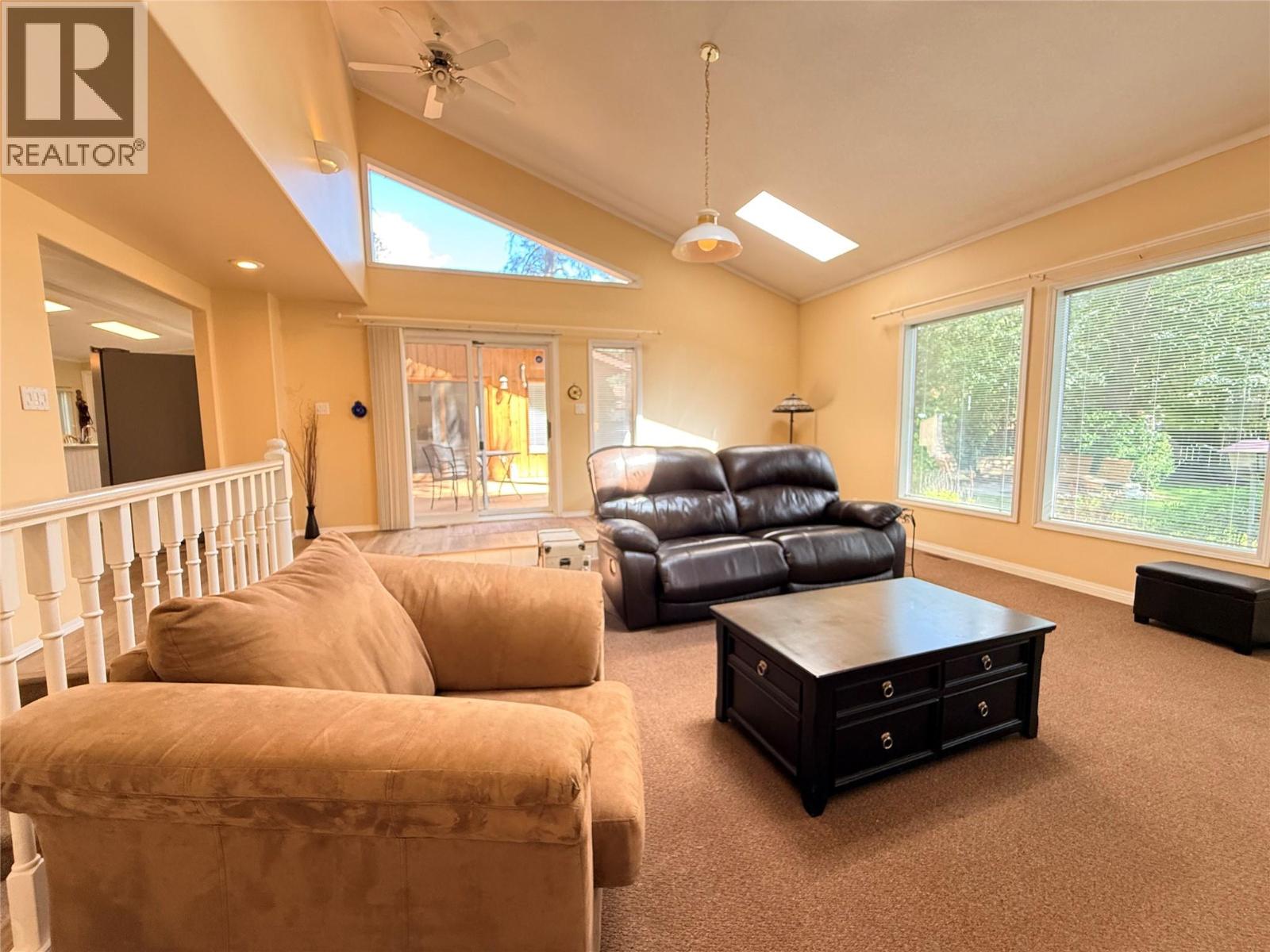 6240 Vine Road, Grand Forks, British Columbia  V0H 1H4 - Photo 25 - 10388255
