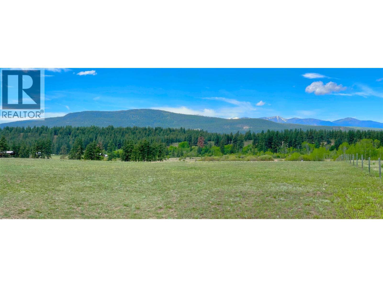 4325 Moan Road, Ta Ta Creek, British Columbia  V0B 2K0 - Photo 3 - 10388958