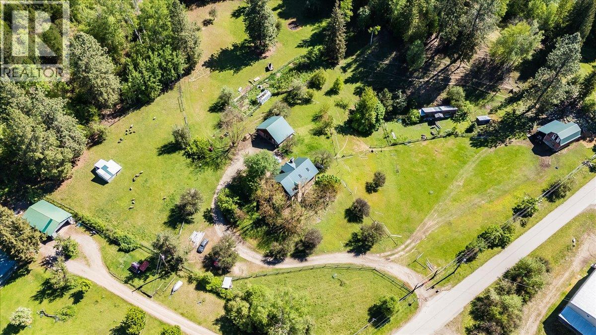 2960 Upper Slocan Park Road, Slocan Park, British Columbia  V0G 2E0 - Photo 15 - 10388800