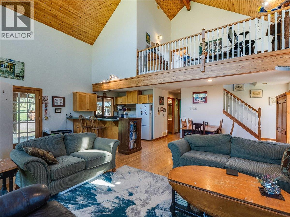 2960 Upper Slocan Park Road, Slocan Park, British Columbia  V0G 2E0 - Photo 28 - 10388800