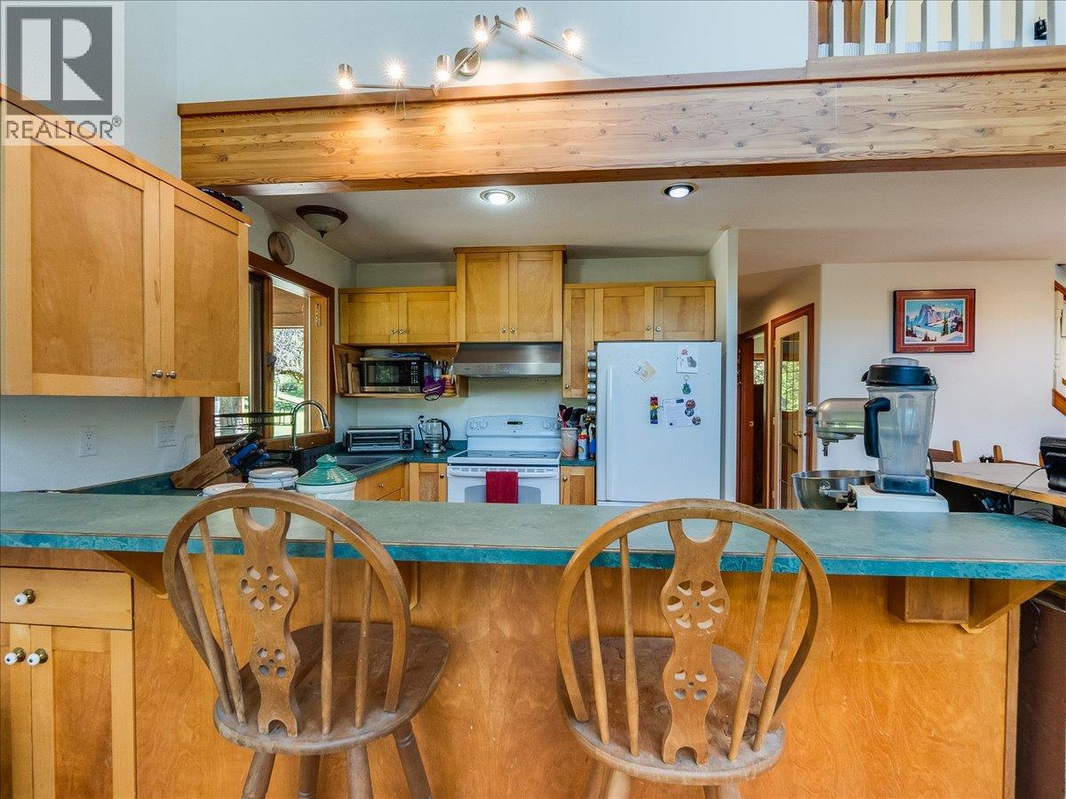 2960 Upper Slocan Park Road, Slocan Park, British Columbia  V0G 2E0 - Photo 29 - 10388800