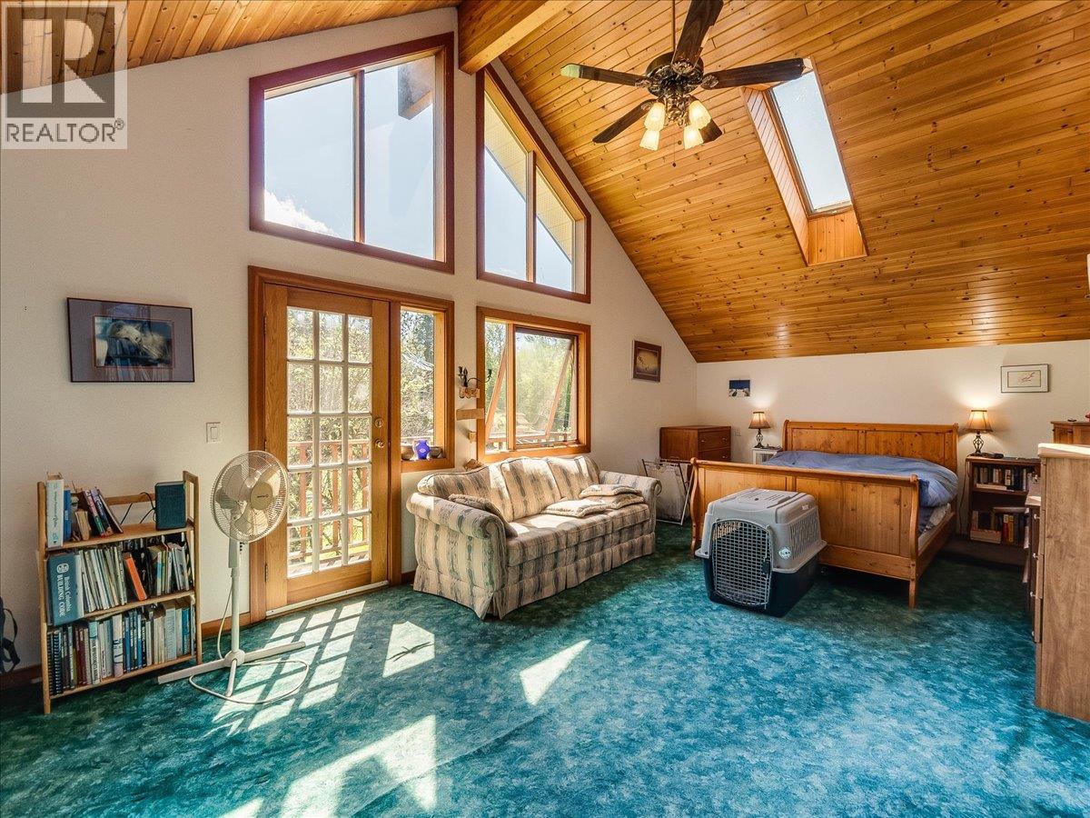 2960 Upper Slocan Park Road, Slocan Park, British Columbia  V0G 2E0 - Photo 35 - 10388800