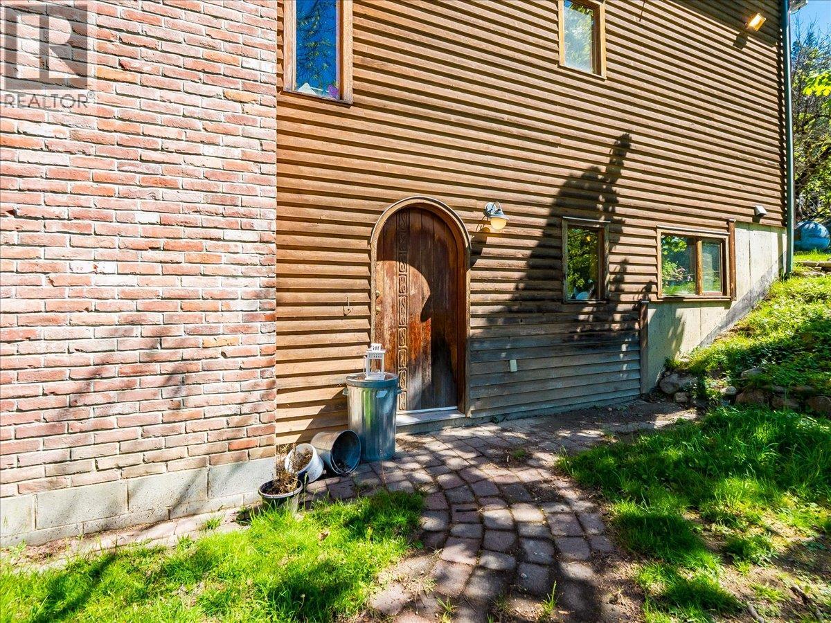 2960 Upper Slocan Park Road, Slocan Park, British Columbia  V0G 2E0 - Photo 56 - 10388800
