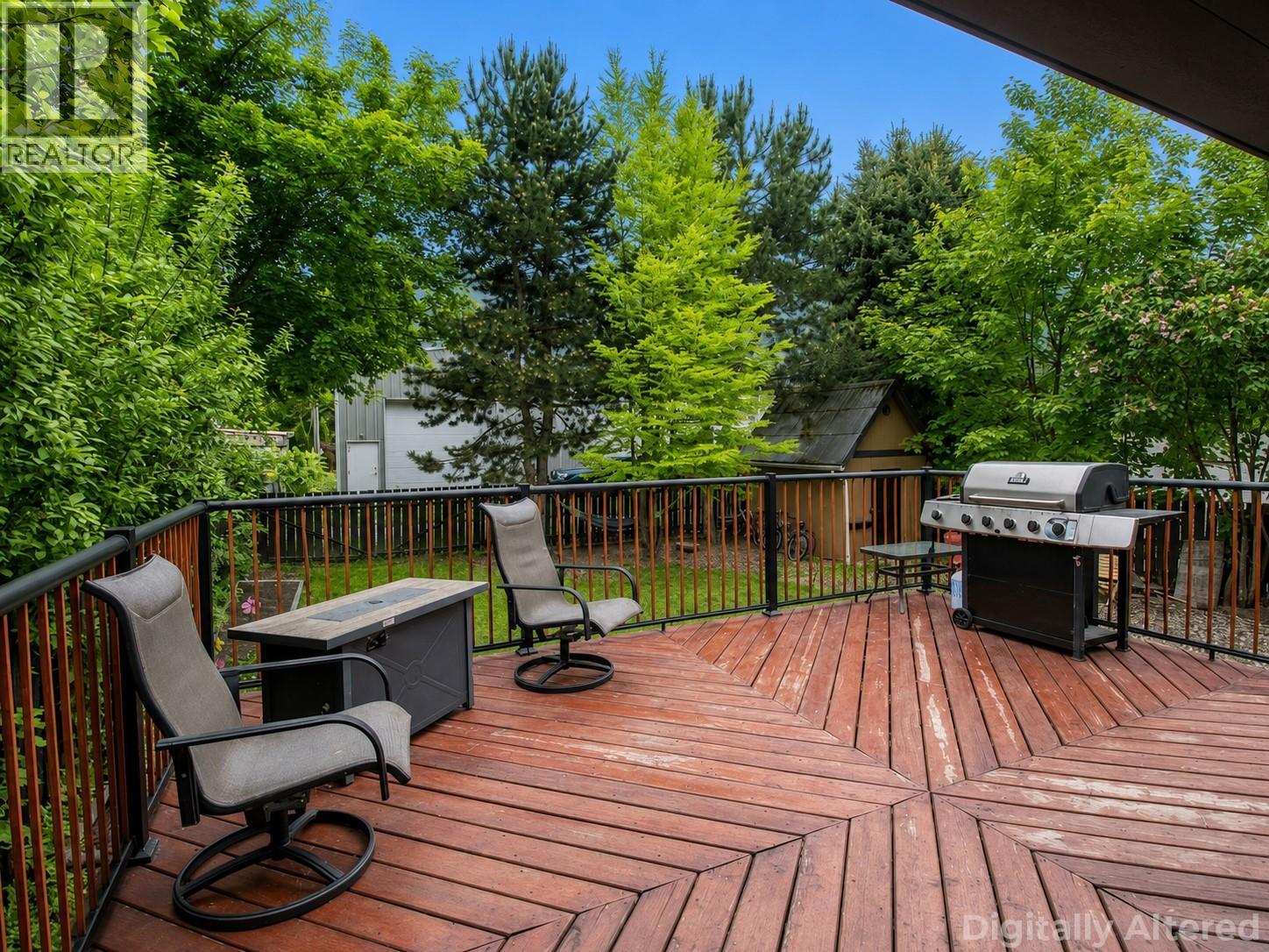7310 51 Street Ne, Salmon Arm, British Columbia  V0E 1K0 - Photo 11 - 10389091