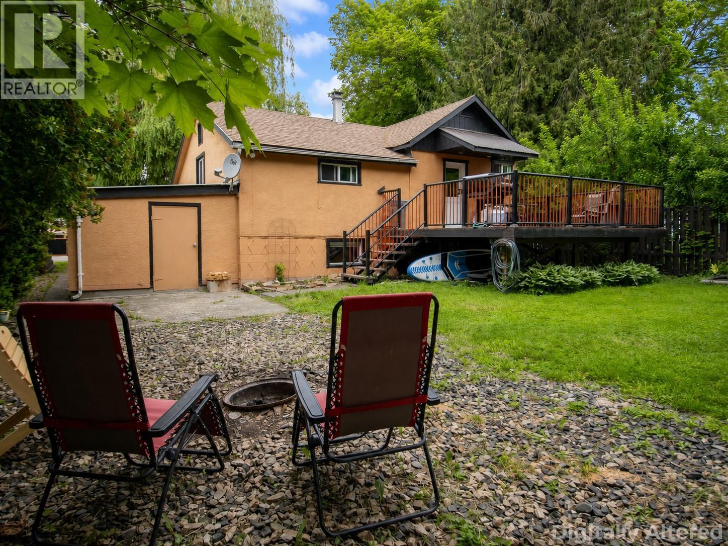 7310 51 Street Ne, Salmon Arm, British Columbia  V0E 1K0 - Photo 4 - 10389091