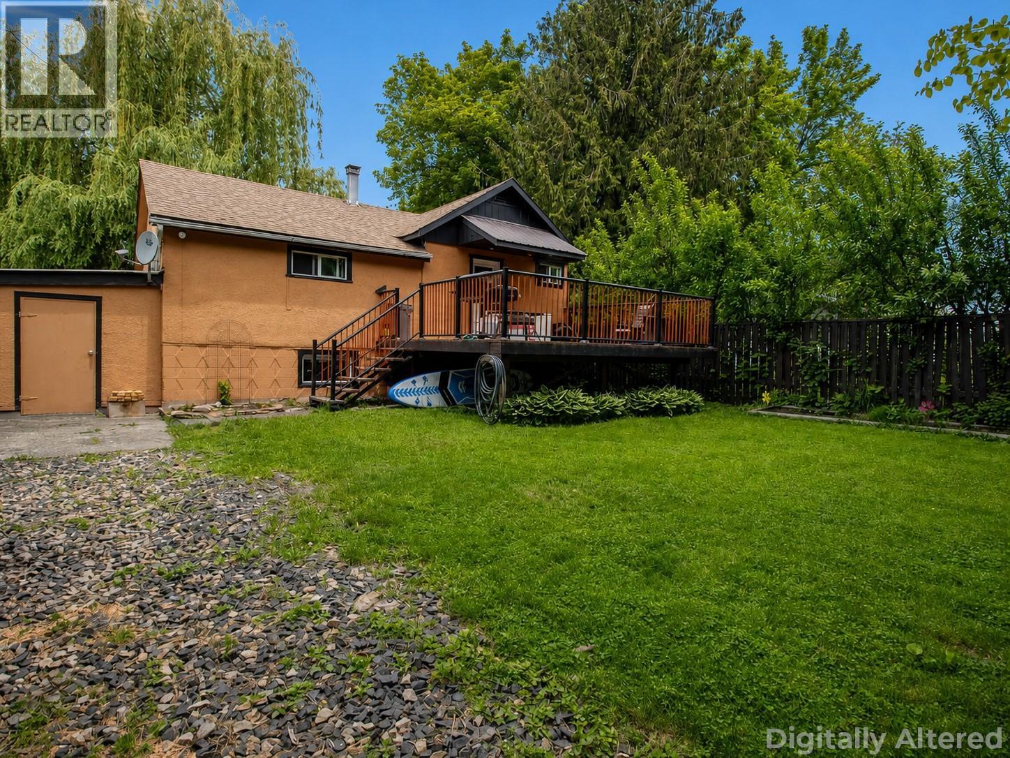 7310 51 Street Ne, Salmon Arm, British Columbia  V0E 1K0 - Photo 5 - 10389091