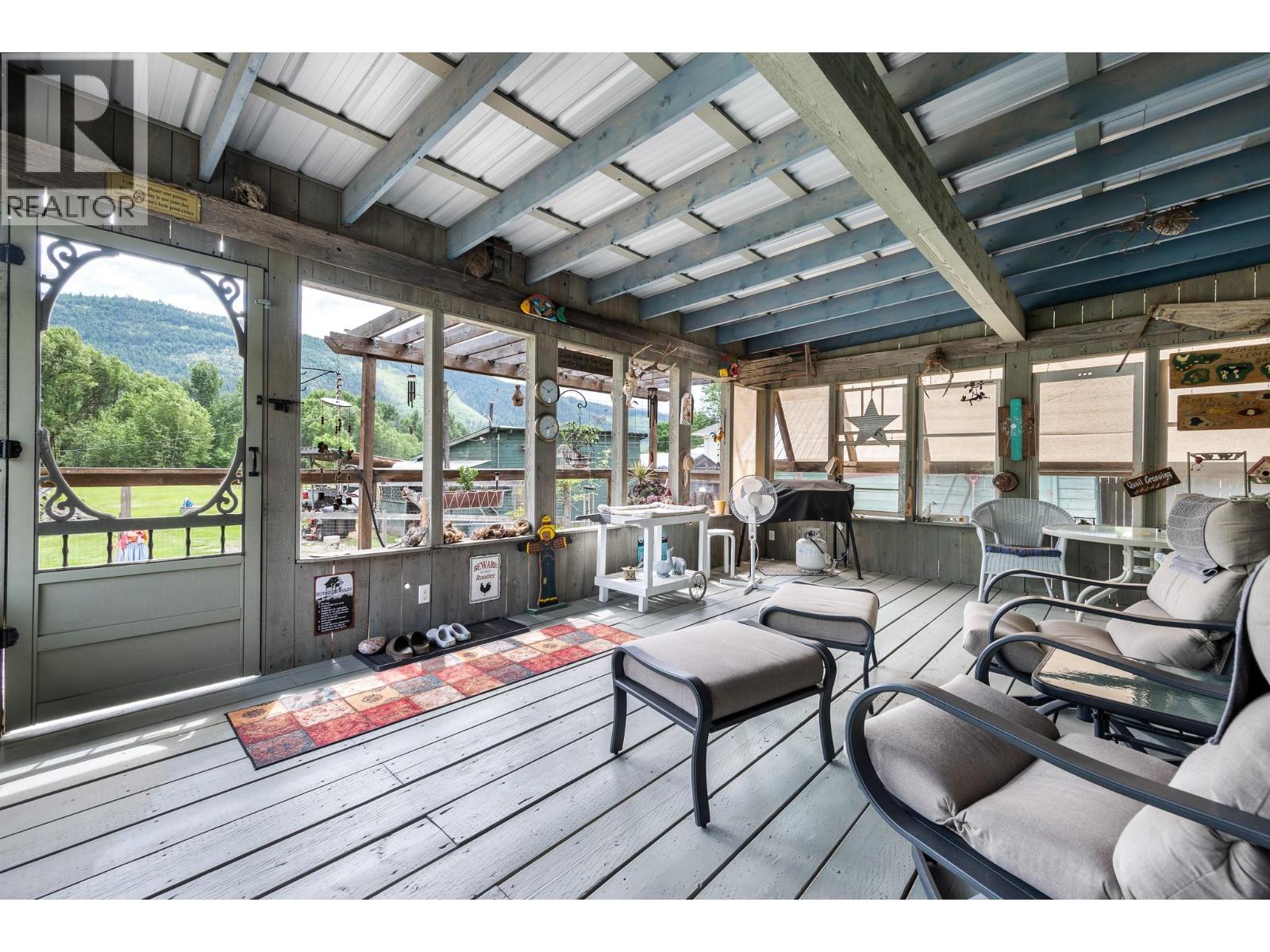 6934 Highway 6, Coldstream, British Columbia  V1B 3H1 - Photo 29 - 10388747