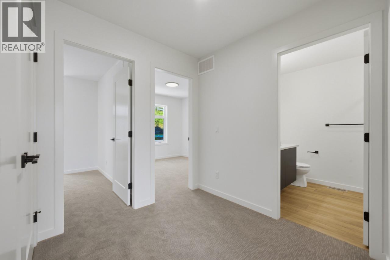 7599 Klinger Road Unit# 18, Okanagan Landing, British Columbia  V1H 0B2 - Photo 24 - 10389178