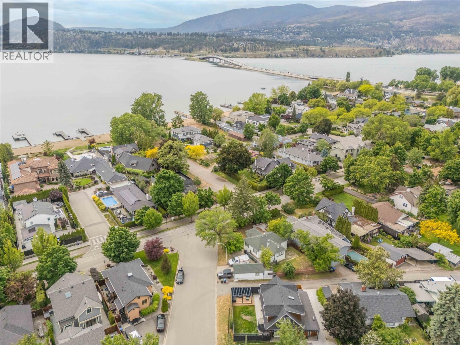 1967 Abbott Street, Kelowna, British Columbia  V1Y 1B8 - Photo 24 - 10388829