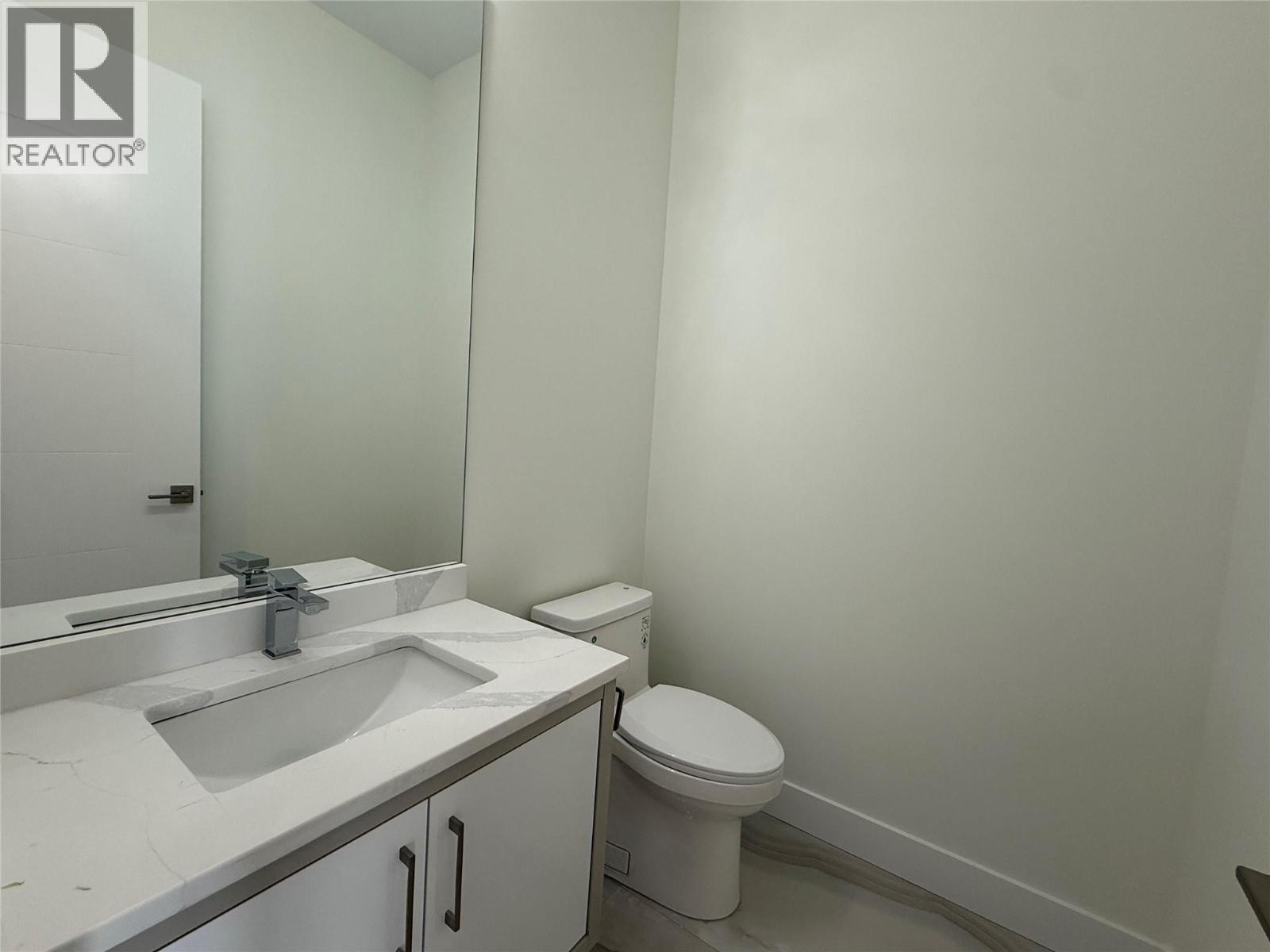 2231 Lavetta Drive, Kelowna, British Columbia  V1P 1R3 - Photo 12 - 10389119