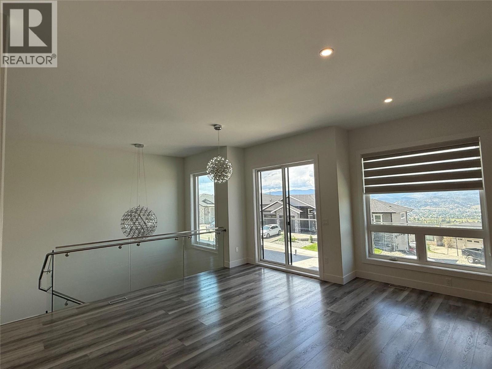 2231 Lavetta Drive, Kelowna, British Columbia  V1P 1R3 - Photo 6 - 10389119