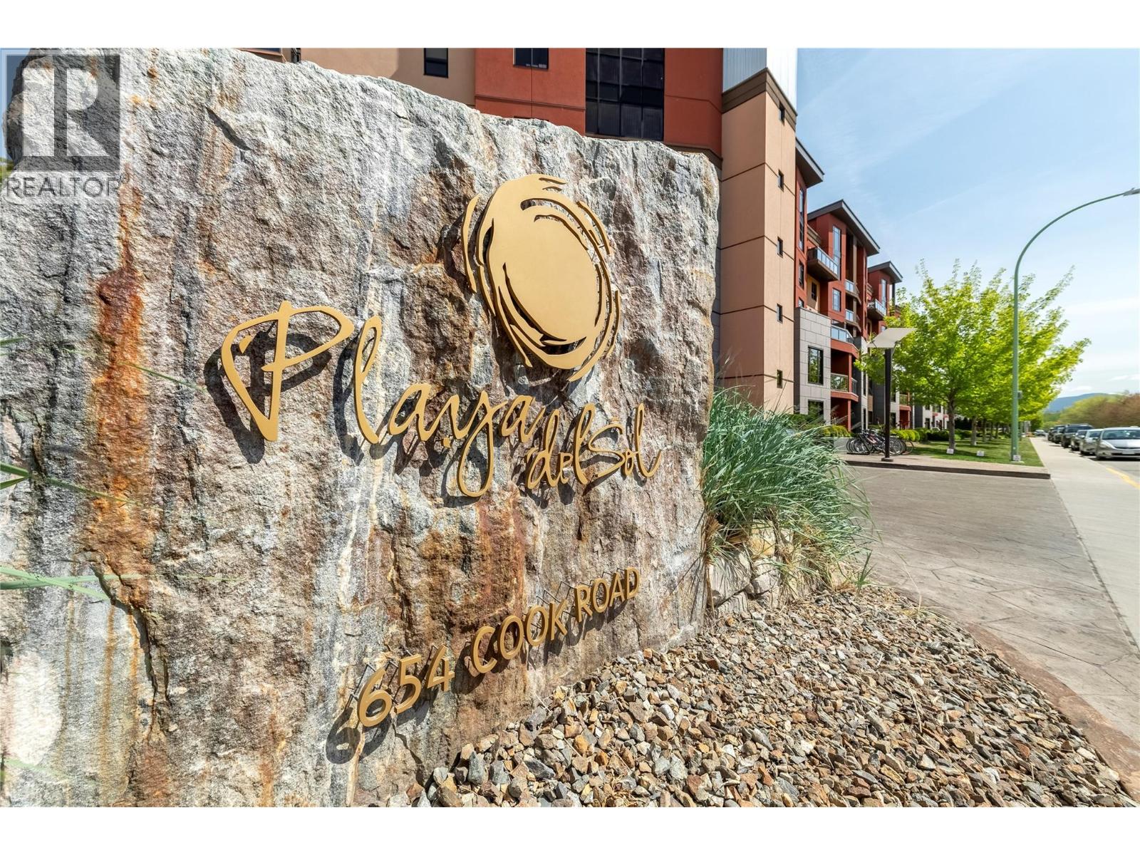 654 Cook Road Unit# 142, kelowna, British Columbia