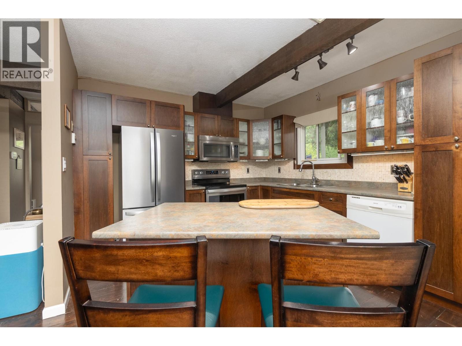590 8 Street Se, Salmon Arm, British Columbia  V1E 4J8 - Photo 14 - 10388764