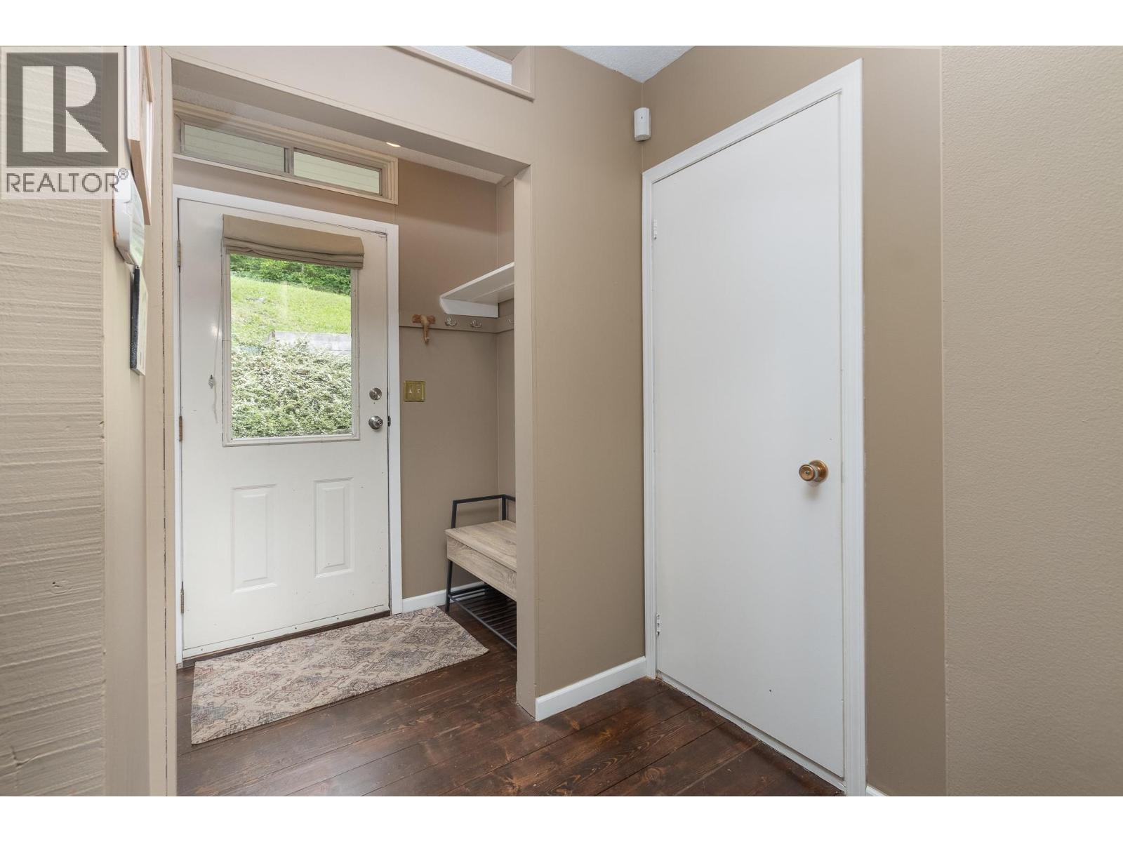 590 8 Street Se, Salmon Arm, British Columbia  V1E 4J8 - Photo 16 - 10388764
