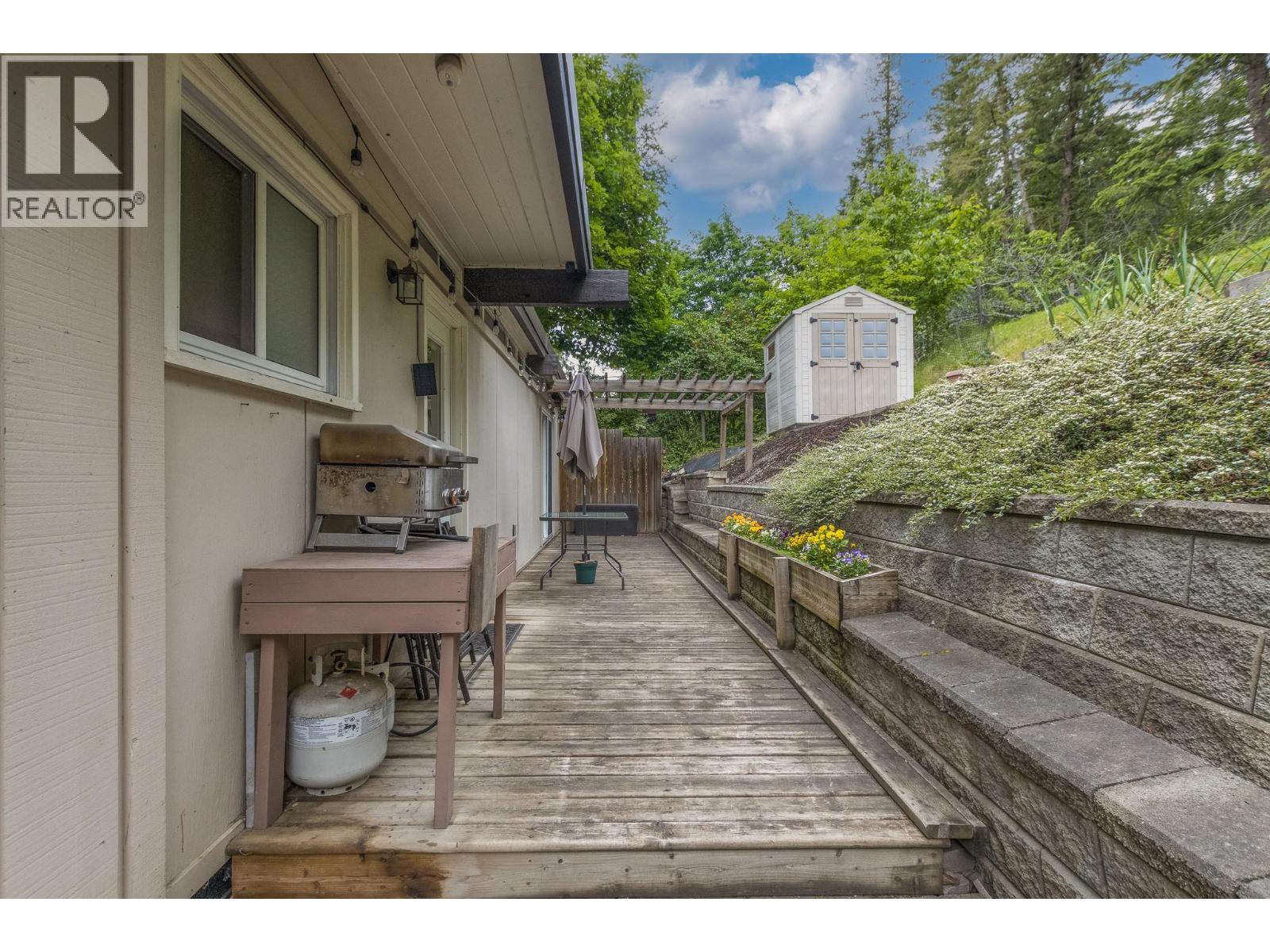 590 8 Street Se, Salmon Arm, British Columbia  V1E 4J8 - Photo 26 - 10388764