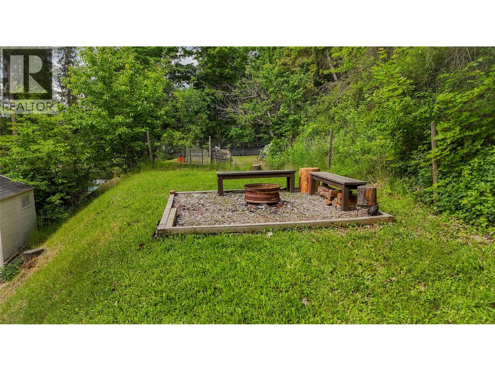 590 8 Street Se, Salmon Arm, British Columbia  V1E 4J8 - Photo 41 - 10388764