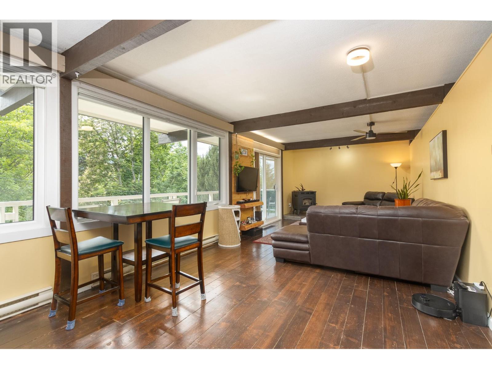 590 8 Street Se, Salmon Arm, British Columbia  V1E 4J8 - Photo 5 - 10388764