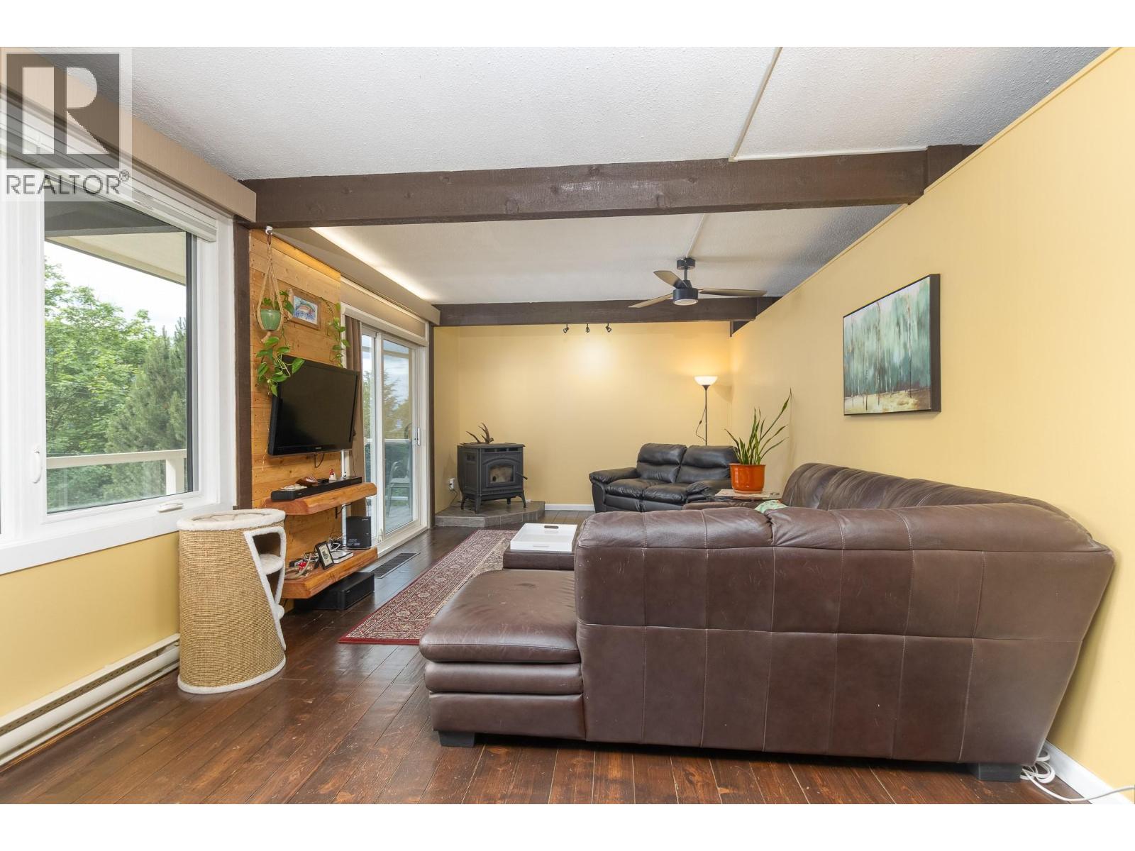 590 8 Street Se, Salmon Arm, British Columbia  V1E 4J8 - Photo 7 - 10388764