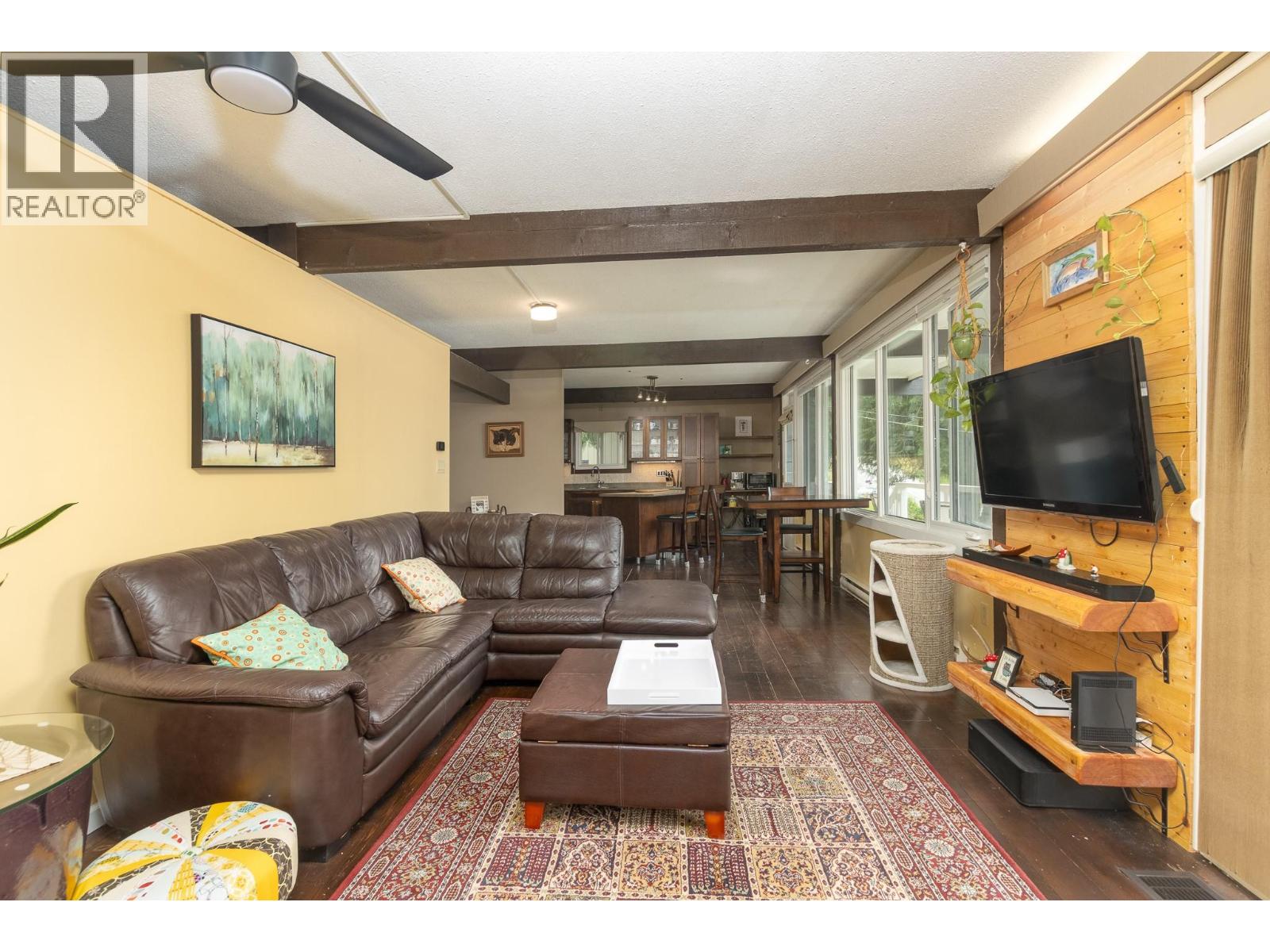 590 8 Street Se, Salmon Arm, British Columbia  V1E 4J8 - Photo 8 - 10388764