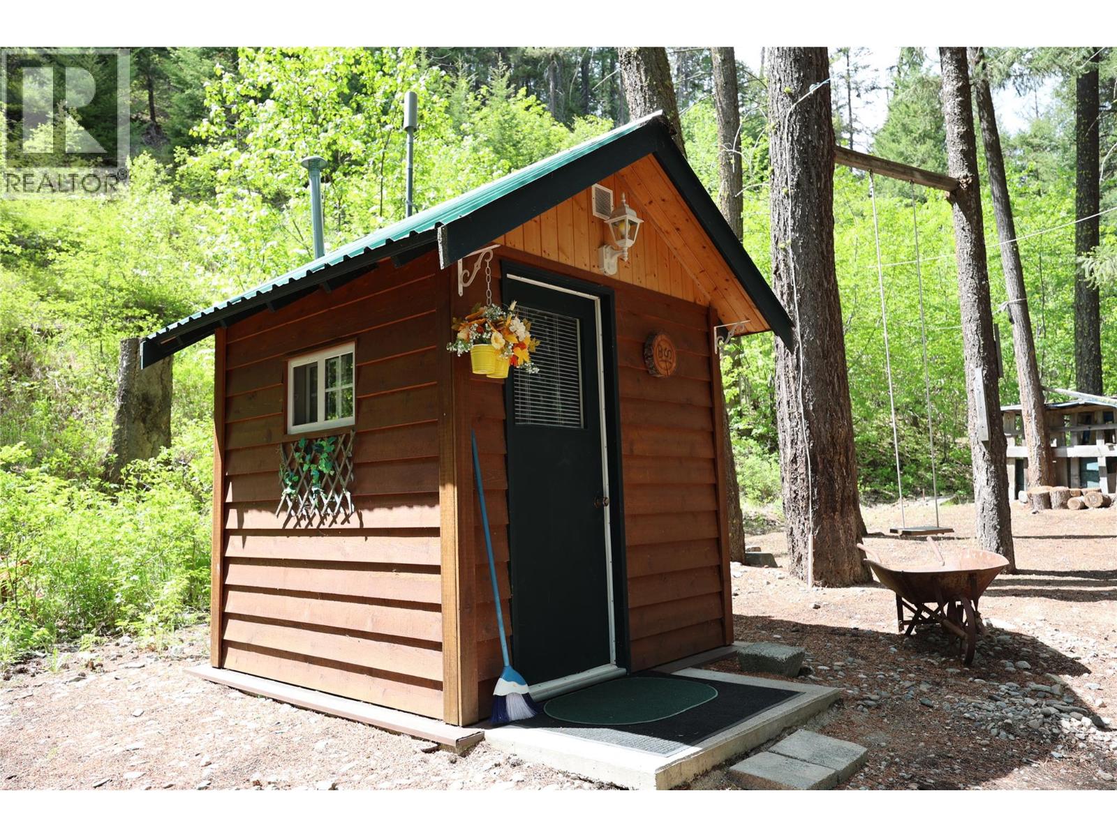 3172 Coalmont Road, Tulameen, British Columbia  V0X 2L0 - Photo 12 - 10387799