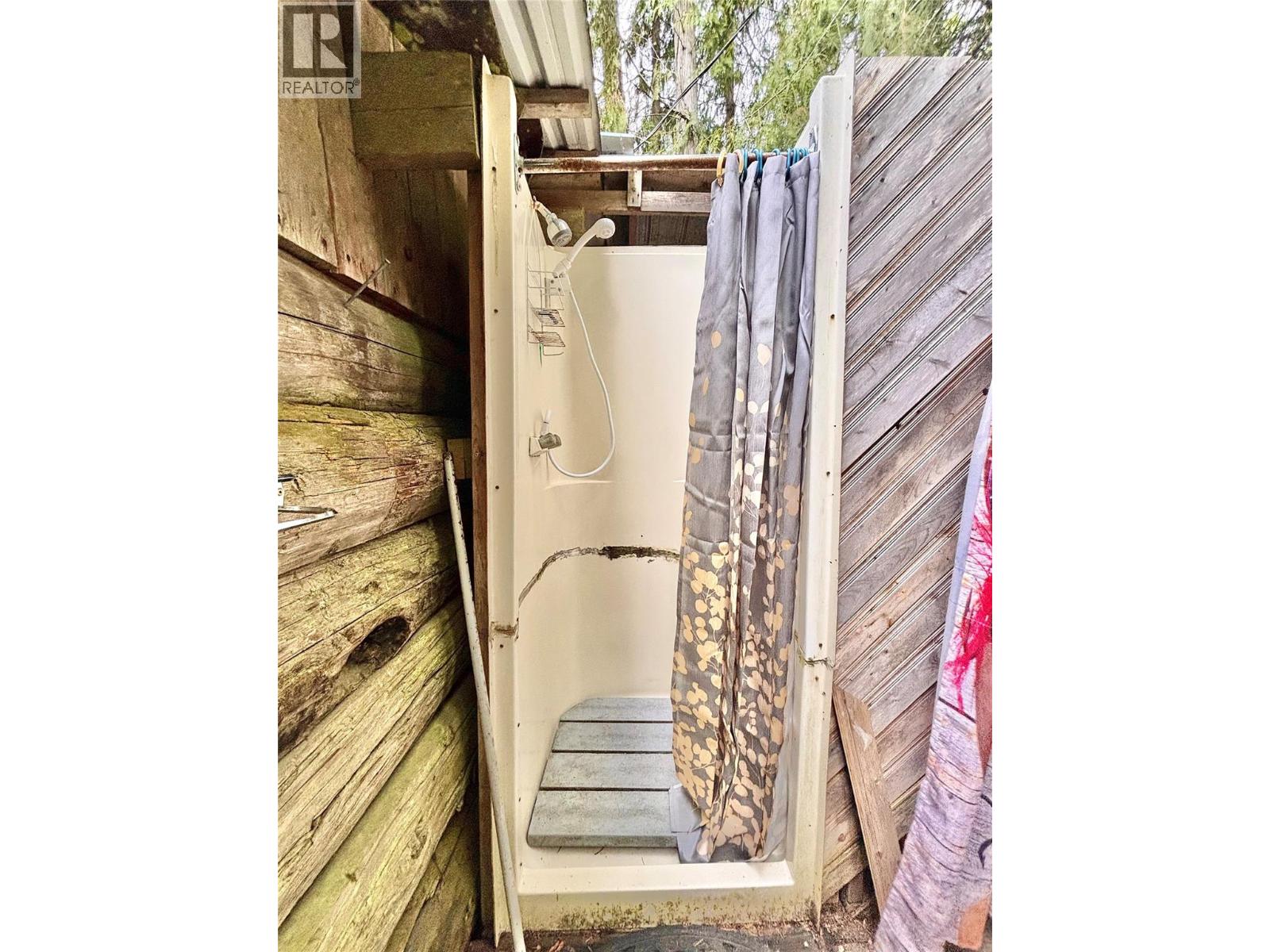 3614 Lumby Mabel Lake Road, Lumby, British Columbia  V0E 2G6 - Photo 53 - 10386797