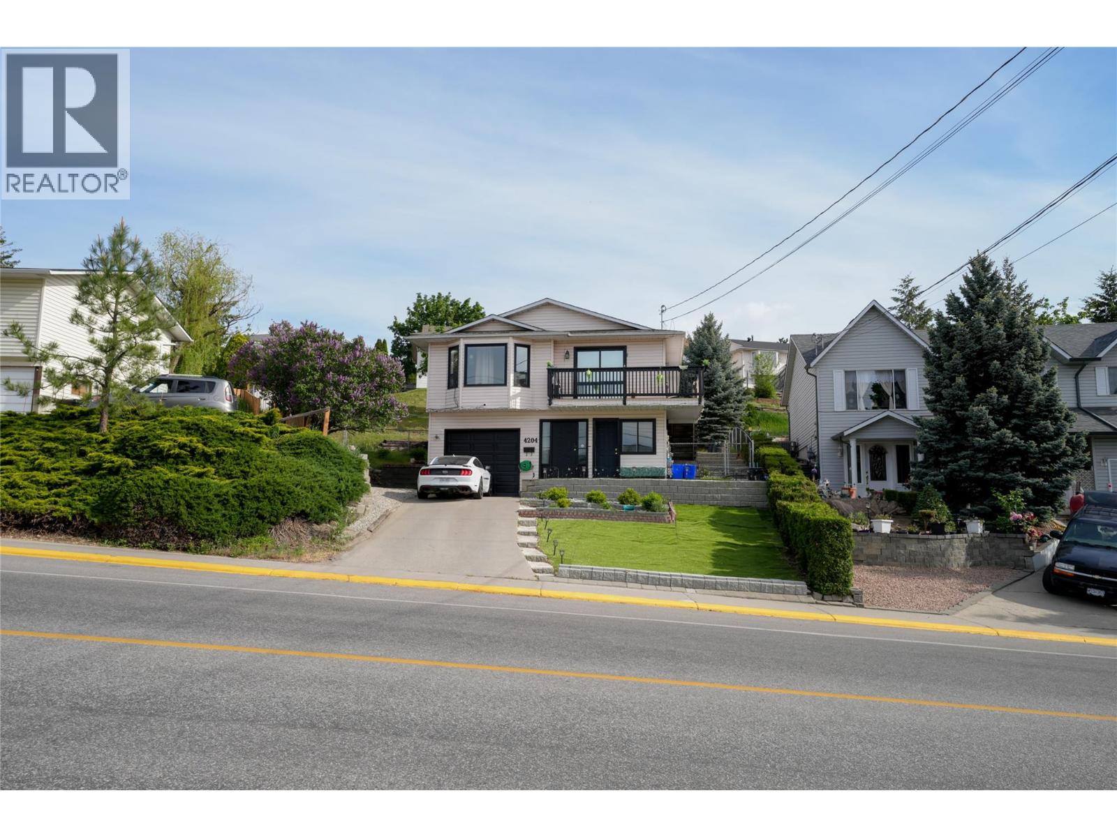 4204 Okanagan Avenue, vernon, British Columbia