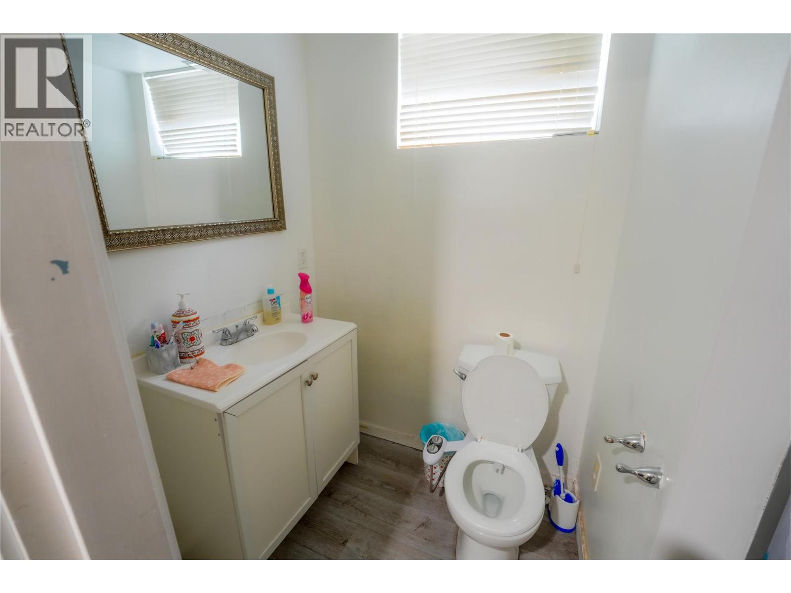 4204 Okanagan Avenue, Vernon, British Columbia  V1T 8R4 - Photo 11 - 10389200