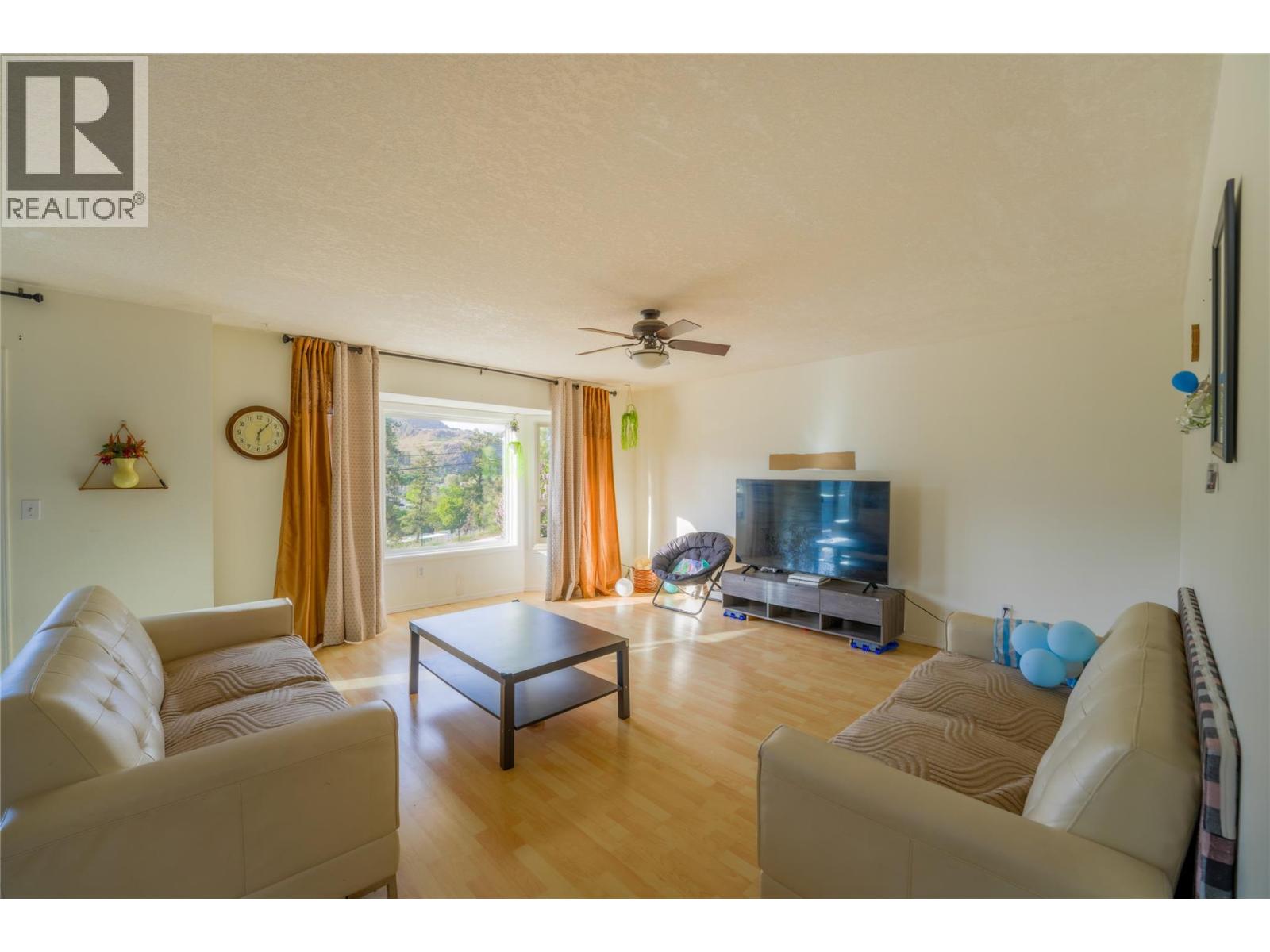 4204 Okanagan Avenue, Vernon, British Columbia  V1T 8R4 - Photo 16 - 10389200