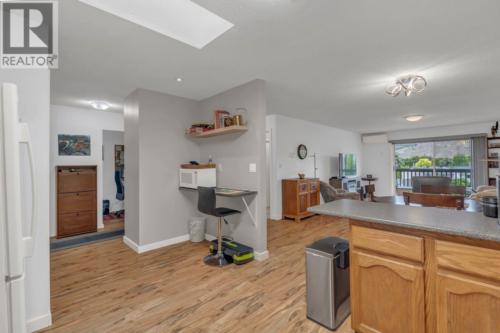 262 Kinney Avenue Unit# 313, Penticton, British Columbia  V2A 3N9 - Photo 4 - 10389195