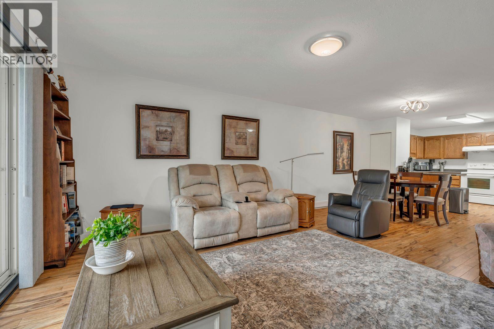 262 Kinney Avenue Unit# 313, Penticton, British Columbia  V2A 3N9 - Photo 8 - 10389195