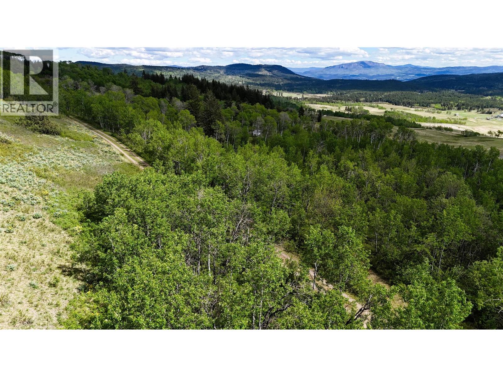 2945 Botta Road, Kamloops, British Columbia  V0E 3E0 - Photo 4 - 10388476