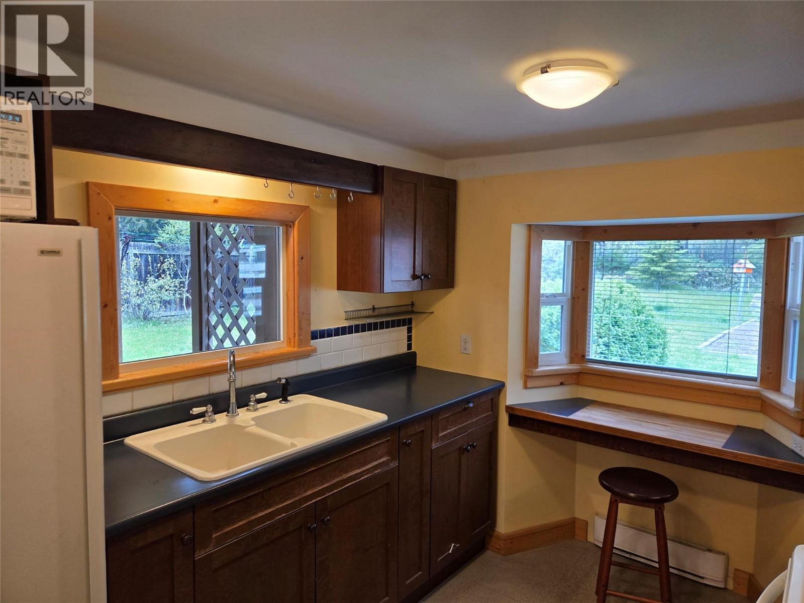 1064 Richter Avenue, Hedley, British Columbia  V0X 1K0 - Photo 4 - 10389219