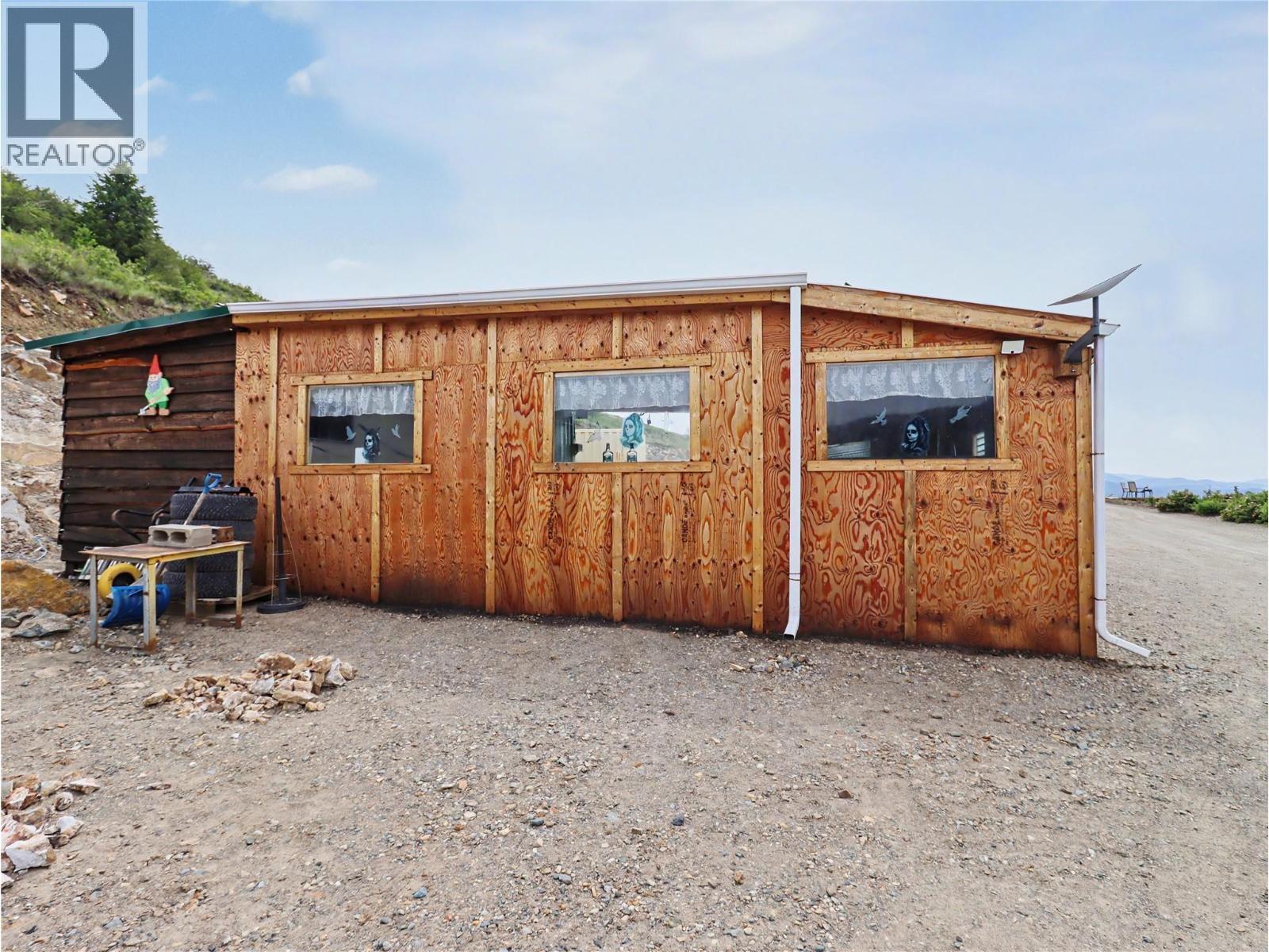 6730 Danshin Village Road, Grand Forks, British Columbia  V0H 1H5 - Photo 14 - 10389121