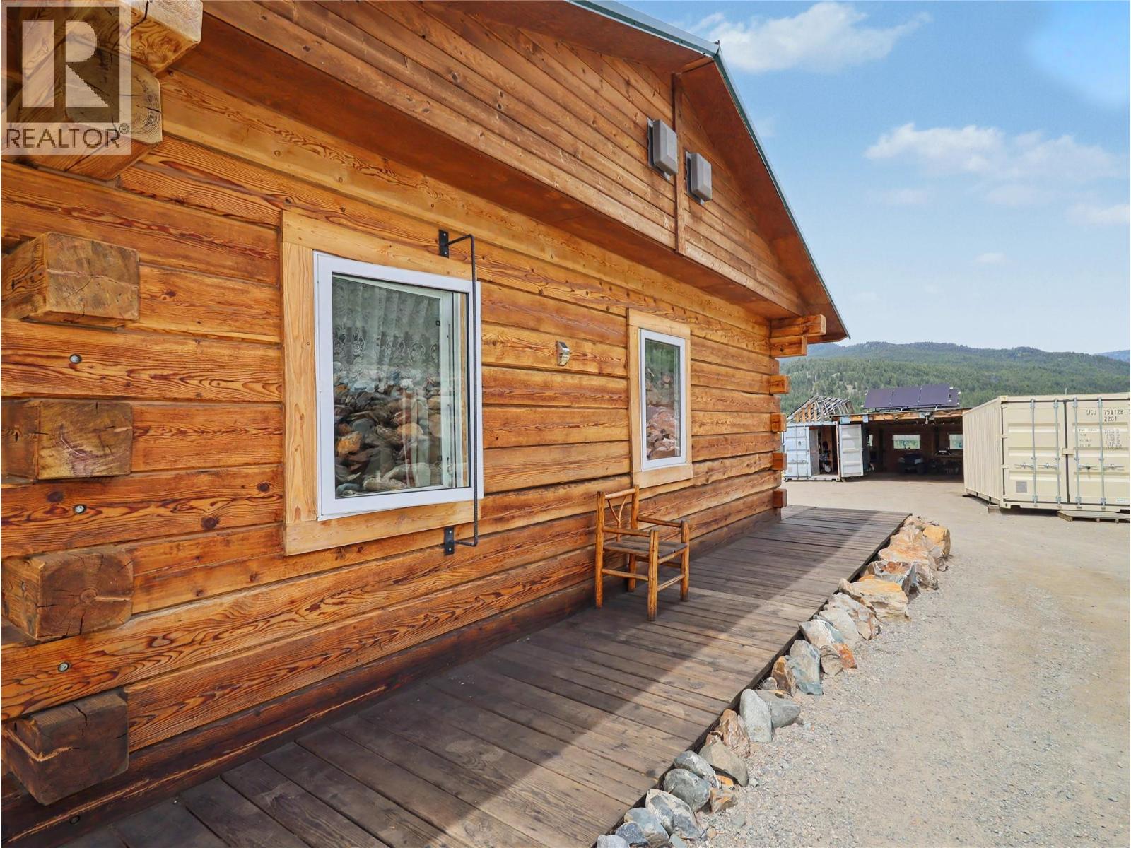 6730 Danshin Village Road, Grand Forks, British Columbia  V0H 1H5 - Photo 3 - 10389121