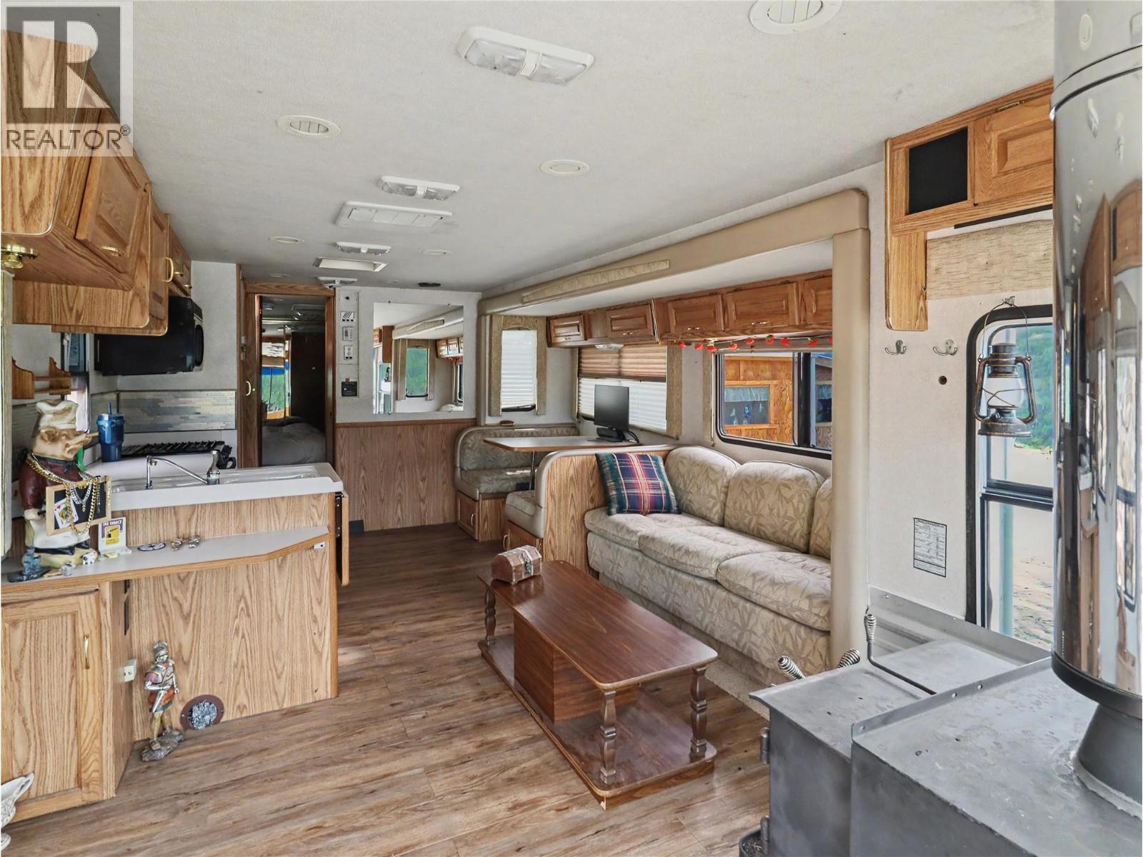 6730 Danshin Village Road, Grand Forks, British Columbia  V0H 1H5 - Photo 51 - 10389121