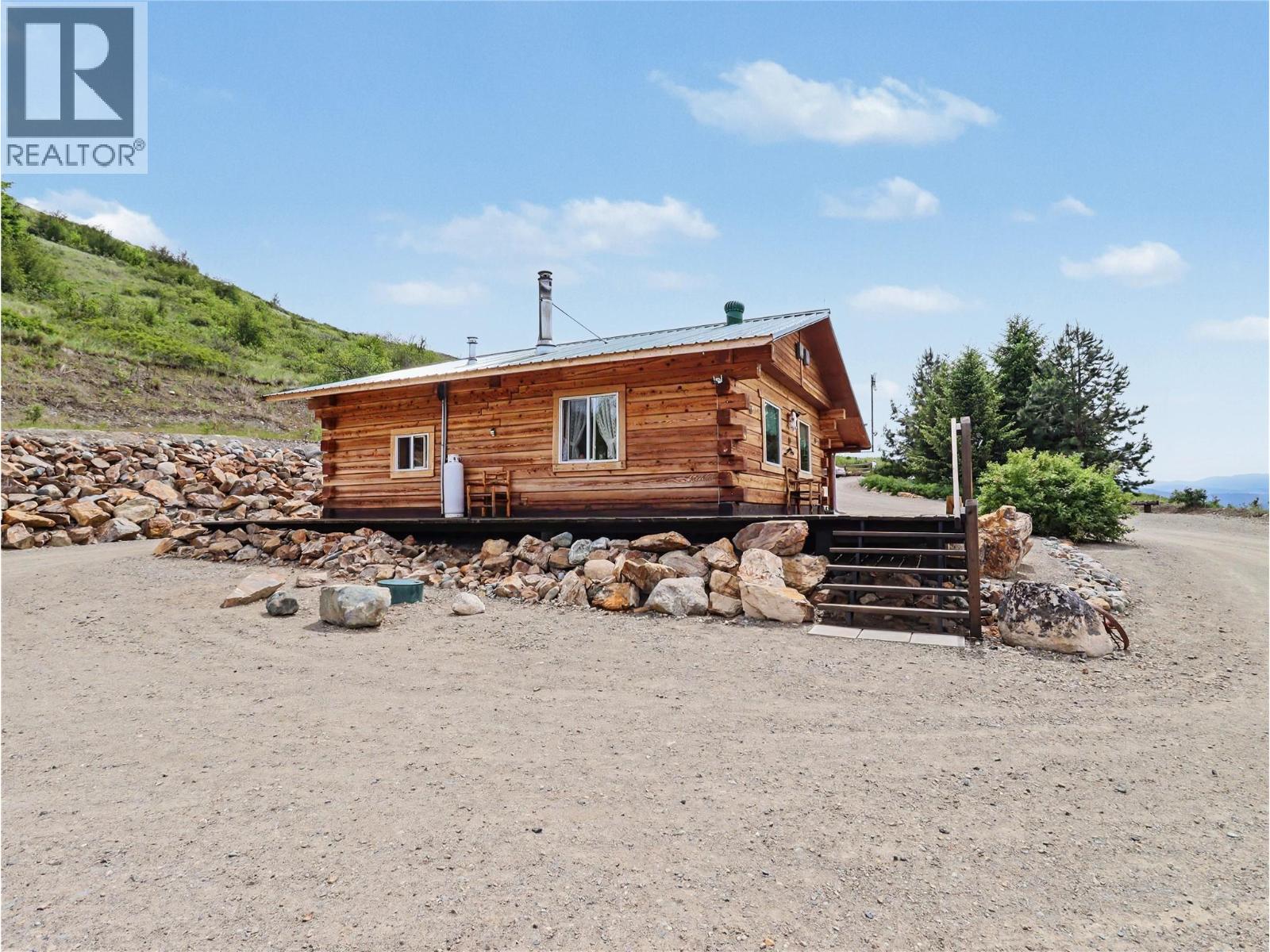 6730 Danshin Village Road, Grand Forks, British Columbia  V0H 1H5 - Photo 9 - 10389121