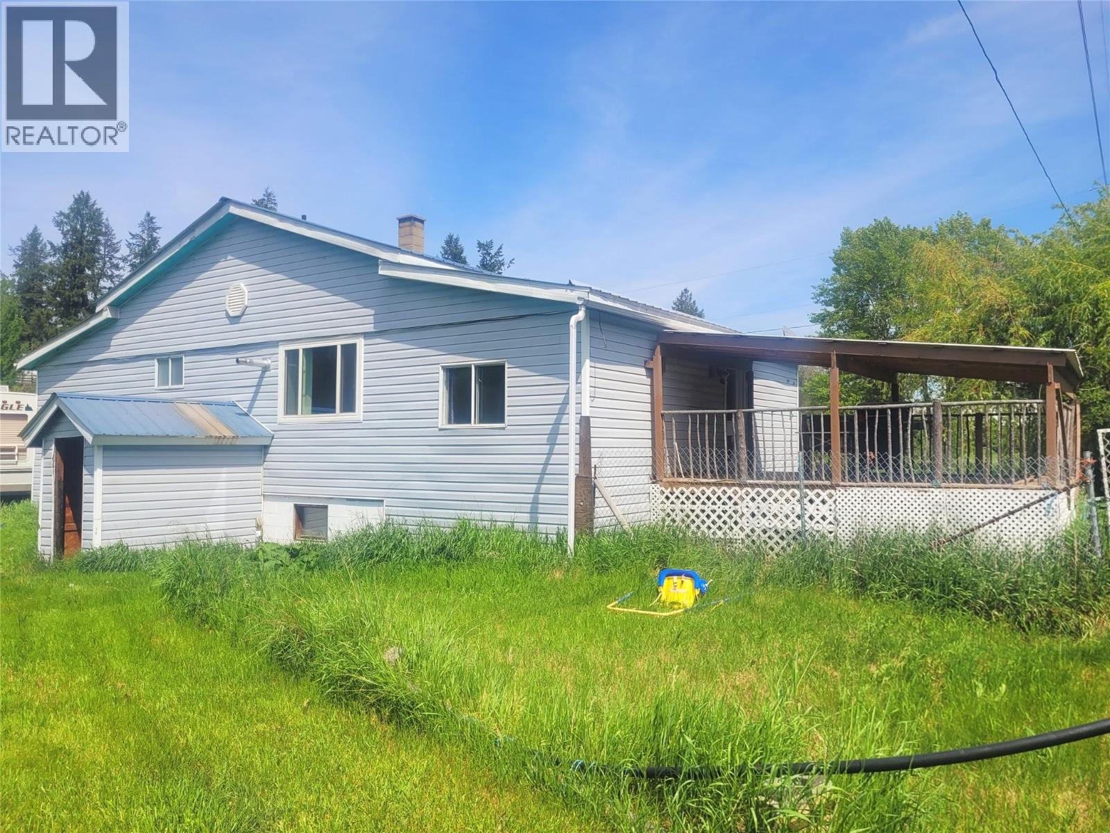 169 WOOD Road, vavenby, British Columbia