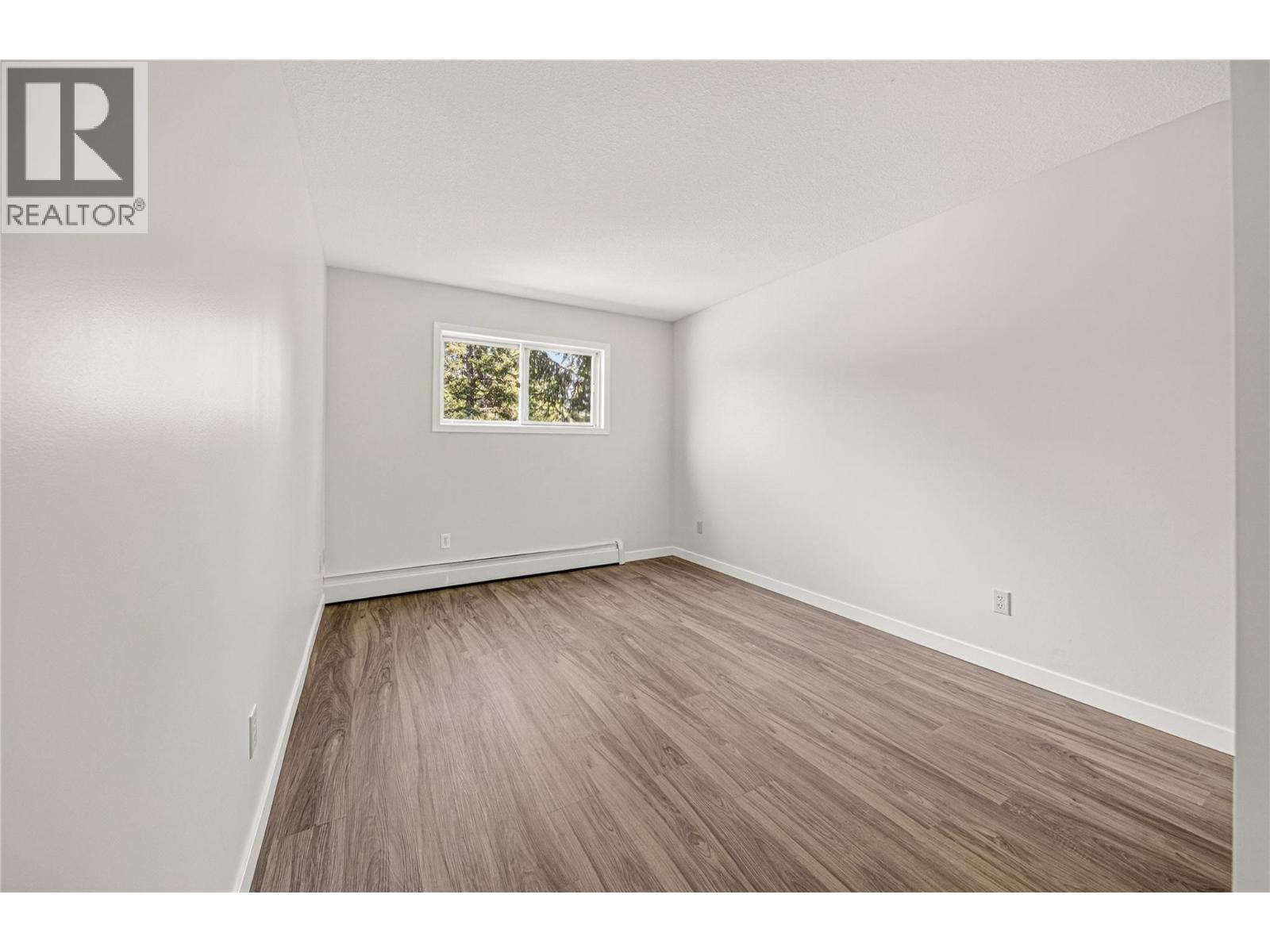 1299 Ponderosa Drive Unit# 301b, Sparwood, British Columbia  V0B 2G2 - Photo 8 - 10380501