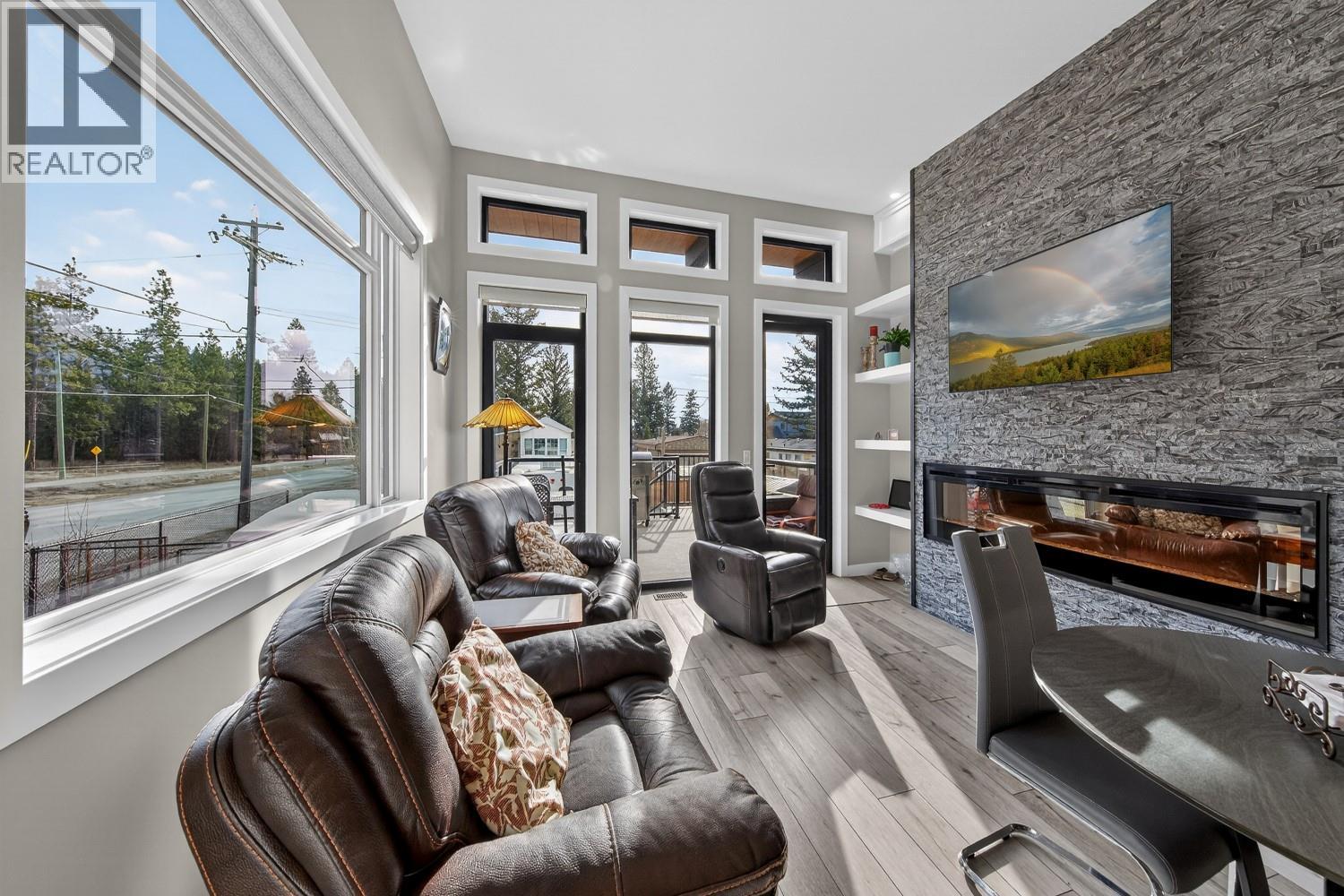 4978 Ponderosa Crescent, Canal Flats, British Columbia  V0B 1B0 - Photo 10 - 10387612